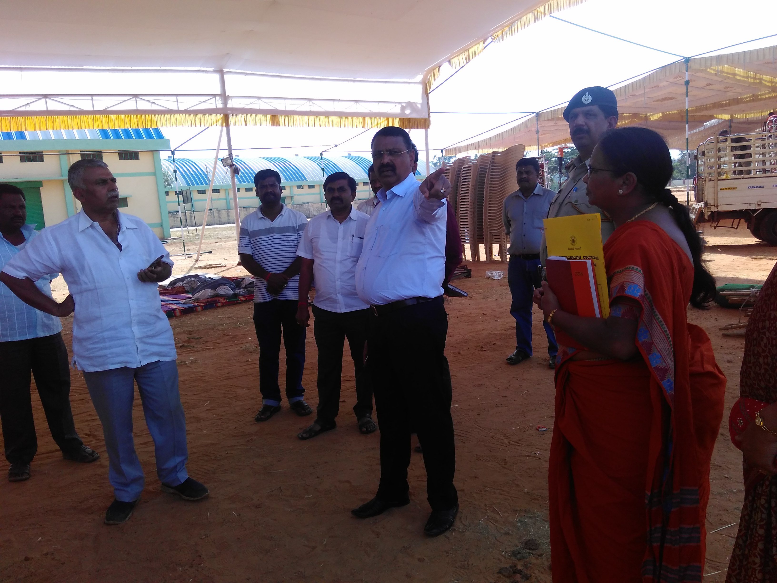 ಮುಖ್ಯಮಂತ್ರಿಗಳ ಕಾರ್ಯಕ್ರಮದ ಪೂರ್ವಸಿದ್ಧತೆ ಜಿಲ್ಲಾಧಿಕಾರಿಗಳಿಂದ ವೀಕ್ಷಣೆ